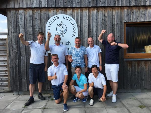 Die siegreichen Herren AK 50 Golfclub Gut Glinde